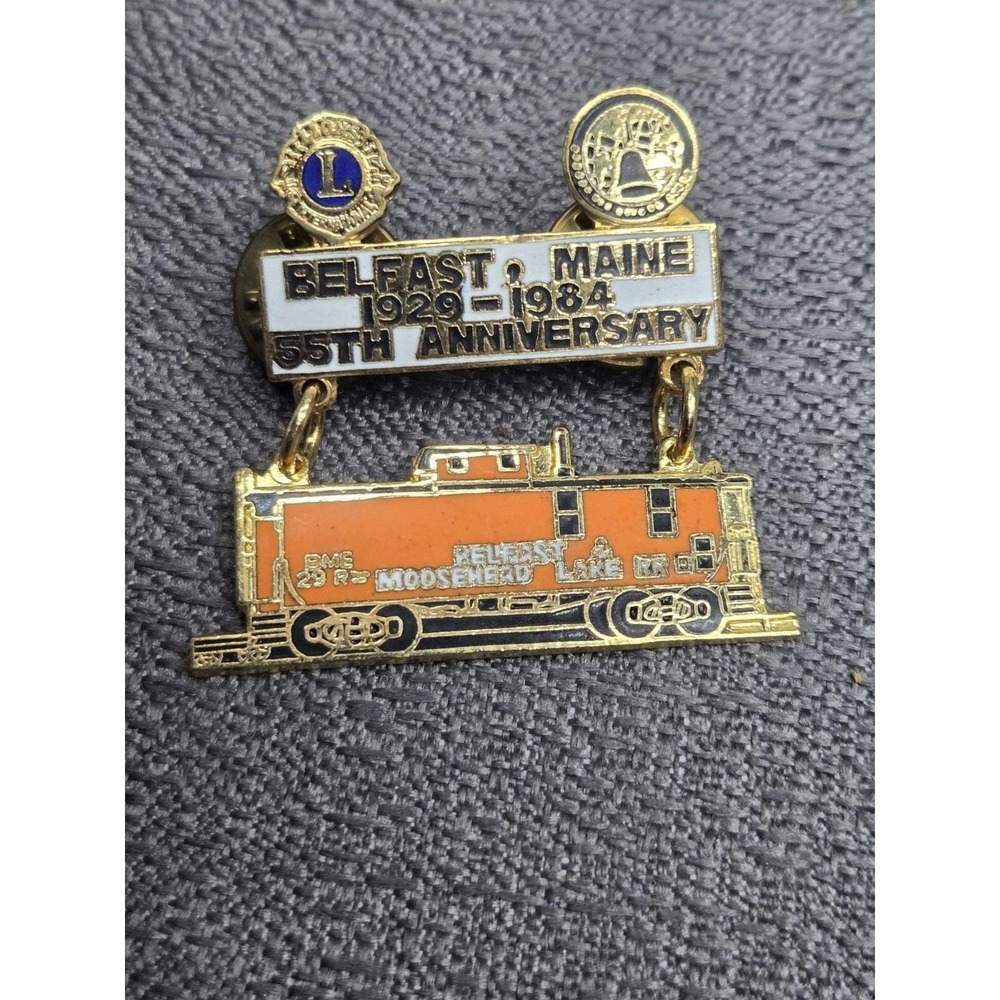 Vintage Belfast Maine Lions Club 55th Anniversary Train Caboose Dangle Pin‎